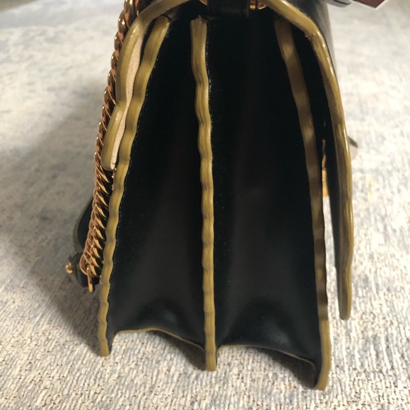 Fendi KAN I scalloped bag medium - black - Picture 4 of 15